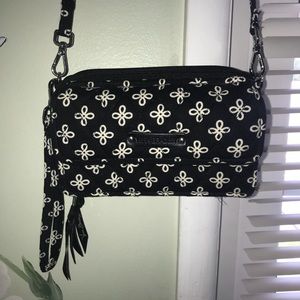 black and white Vera Bradley wallet